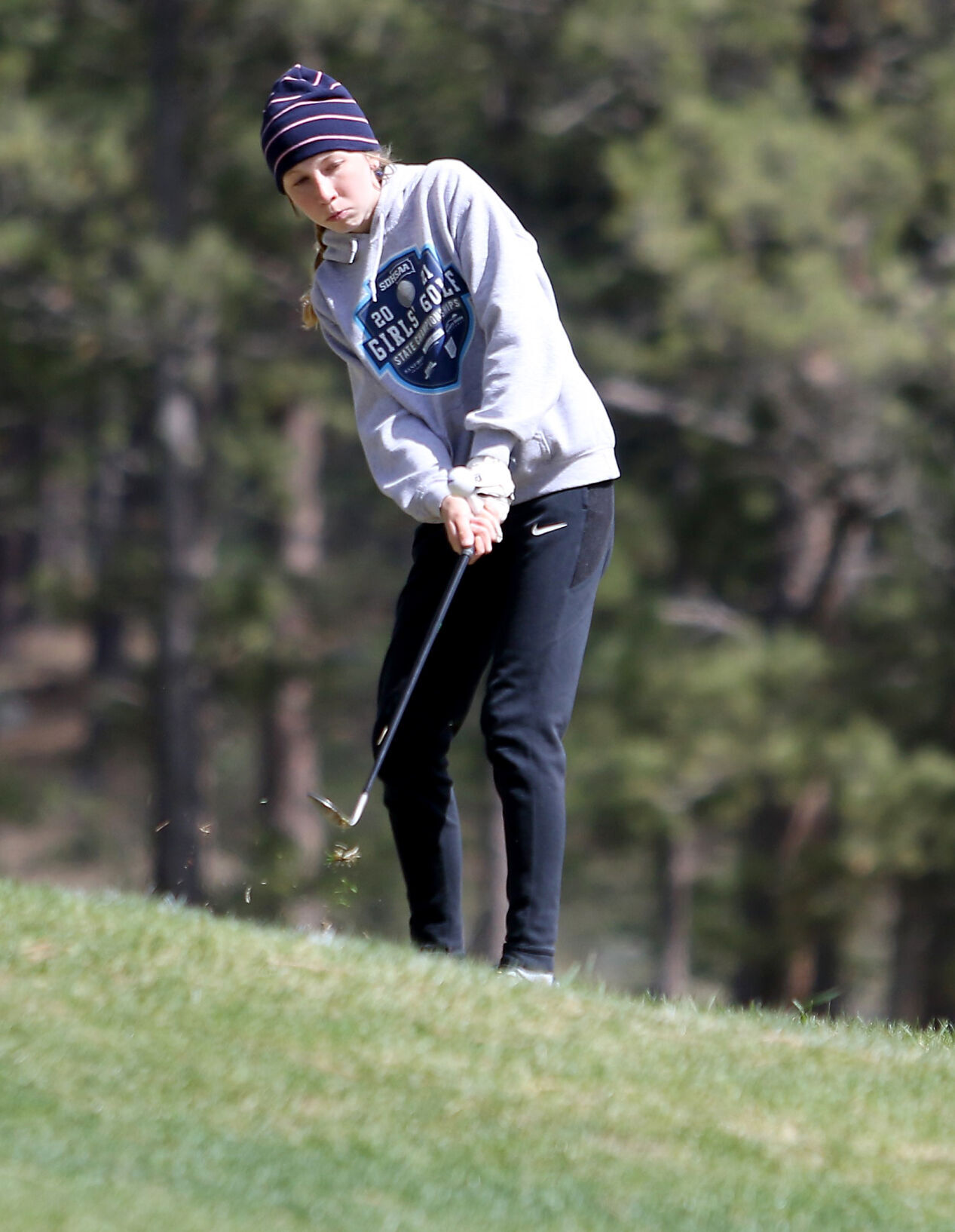 051022-golf3E.jpg